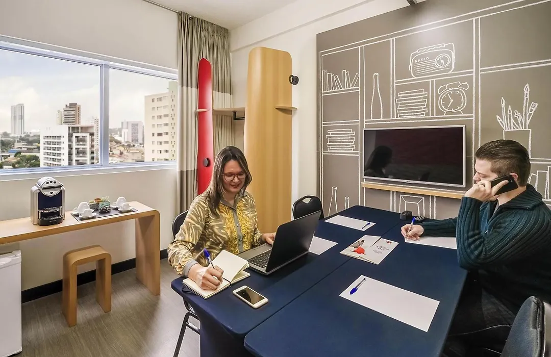 Ibis Styles Curitiba Centro Civico-1